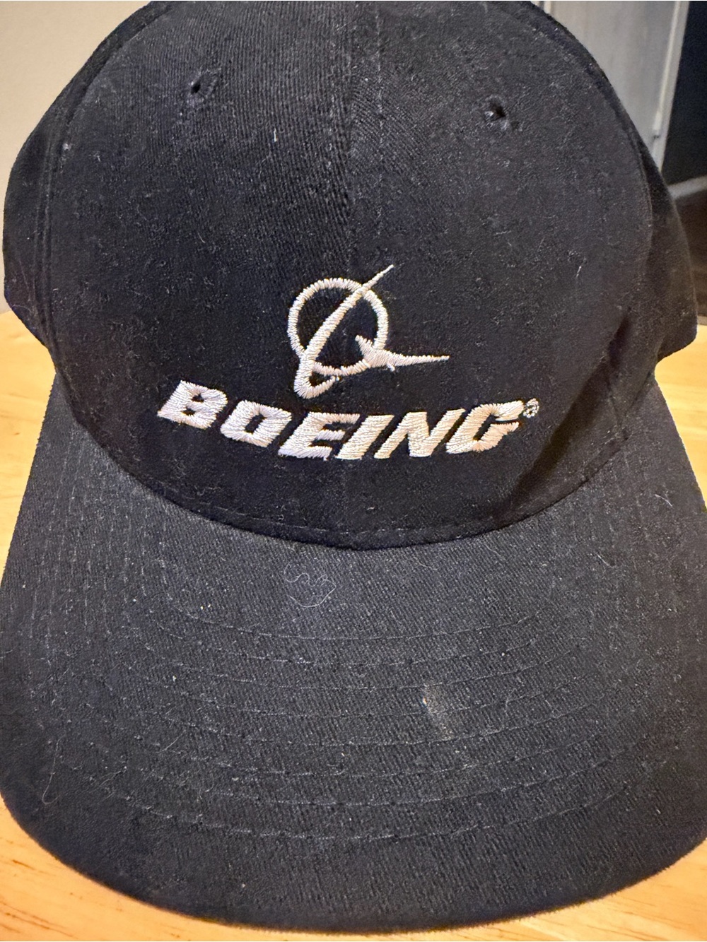 Boeing Men's Black Embroidered Logo Cap